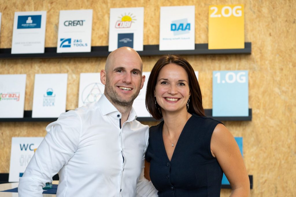 Business, Bier & Brezen: Netzwerken beginnt mit den richtigen Worten 2 Business, Bier & Brezen: Netzwerken beginnt mit den richtigen Worten